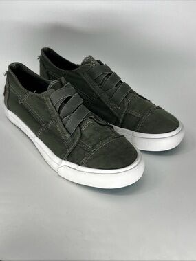 Blowfish Malibu Womens Sneaker Shoes Size  10 Olive Green NEW